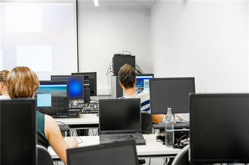 仟佰教育 以基礎軟件開發為核心，打造智慧教育加盟新優勢